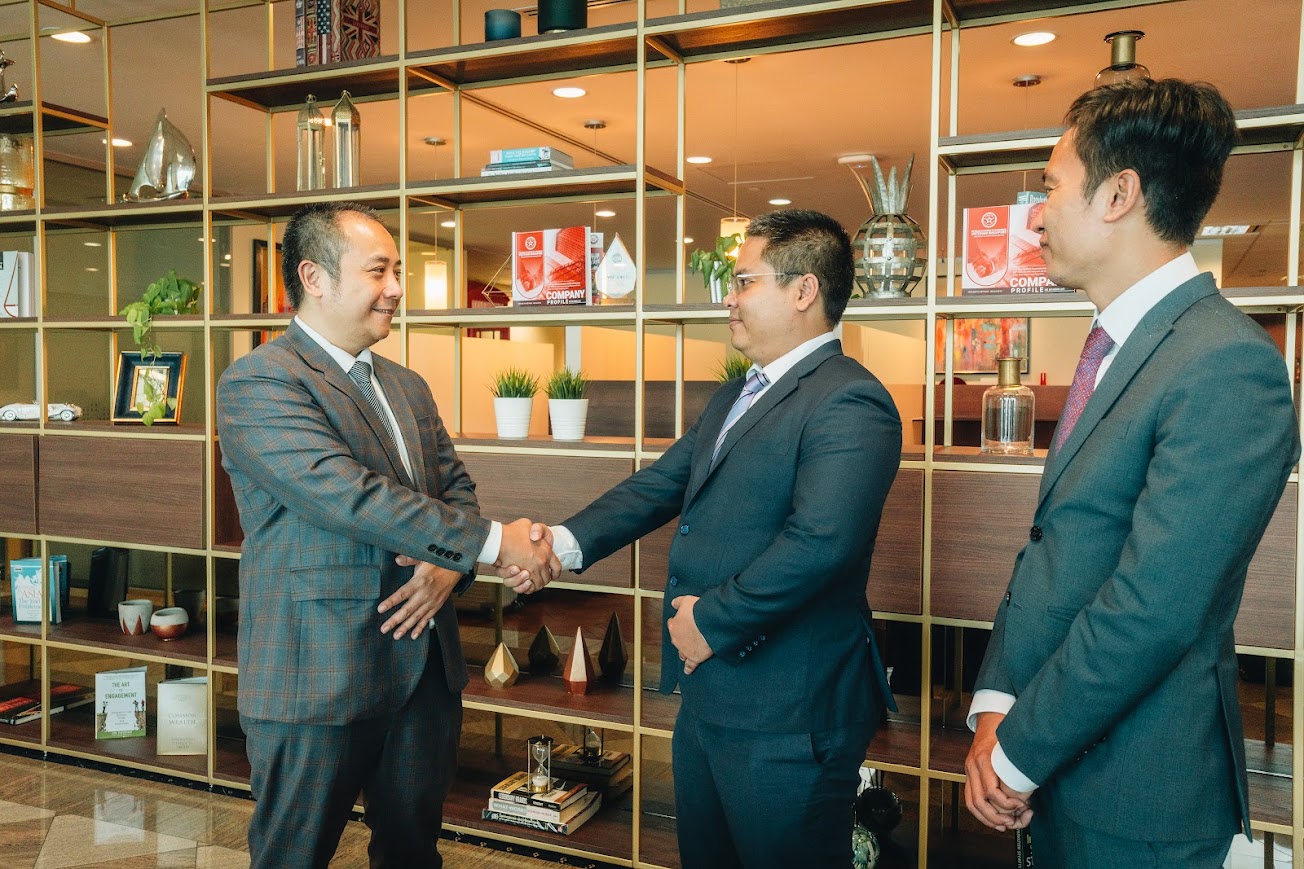 Cờ Việt Nam và Singapore