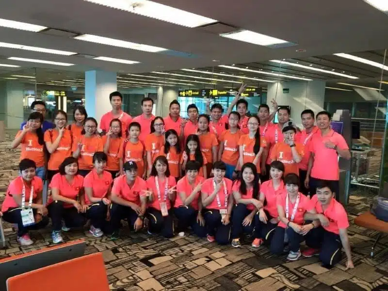 Học sinh Việt Nam tại trường học ở Singapore